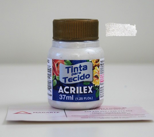 562 - BRANCO METALICO