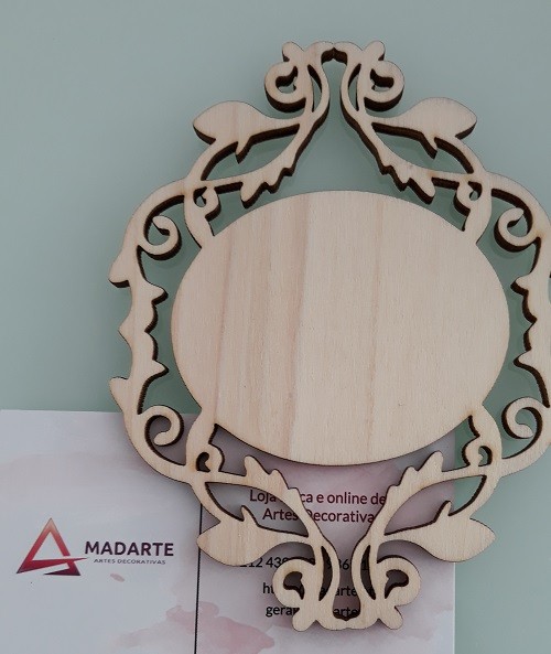 MADEIRAS|MEDALHÃO GRANDE 11.5X8.5 CM