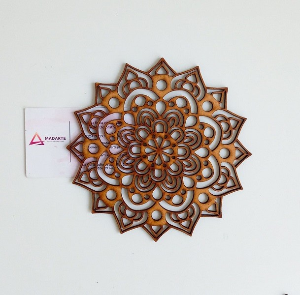 mandala 04- A 20X20CM