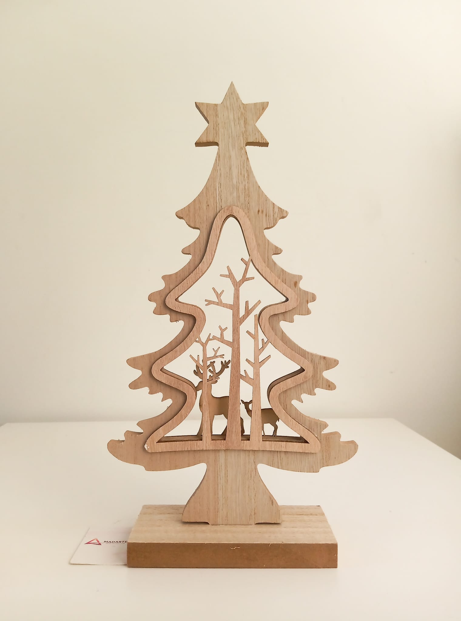 ARVORE DE MADEIRA MEDIO